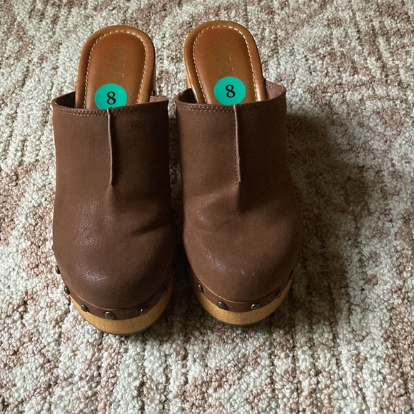 Mia platform clogs - Picture 2 of 5